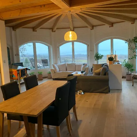 Panorama Balaton Villa