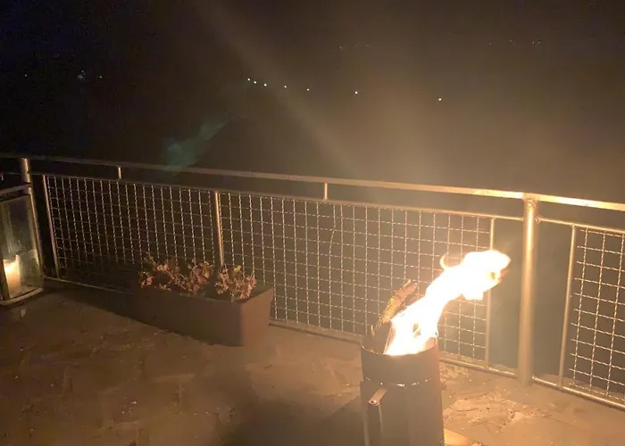 וילה Panorama Balaton Balatongyörök